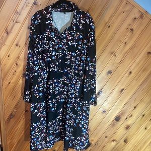 Eloquii long sleeved floral dresss